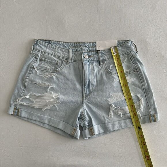 NWT American Eagle Womens Tomgirl Light Wash Denim Shorts Blue White Size 4 - Picture 5 of 8